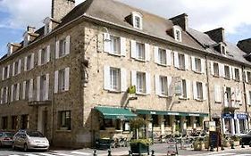 Hotel de la Place Aunay Sur Odon